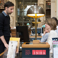 Le service « info-bibliotheque@inha.fr »