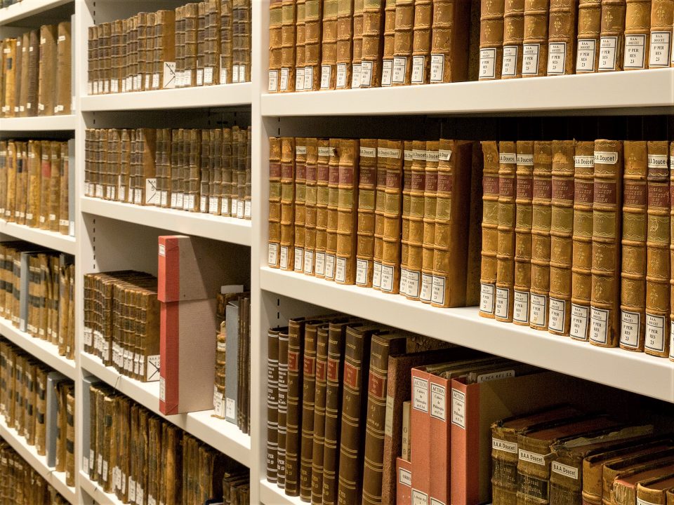 Découvrez les collections de la bibliothèque de l'INHA