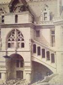 Pierrefonds, beffroi et grand perron du vestibule en construction, s. d., Charenton-le-Pont, Méd. Arch. Pat. Fonds ancien, 234.